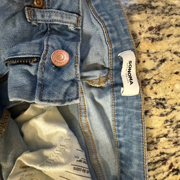 Relaxed straight - Picture 3 of 3